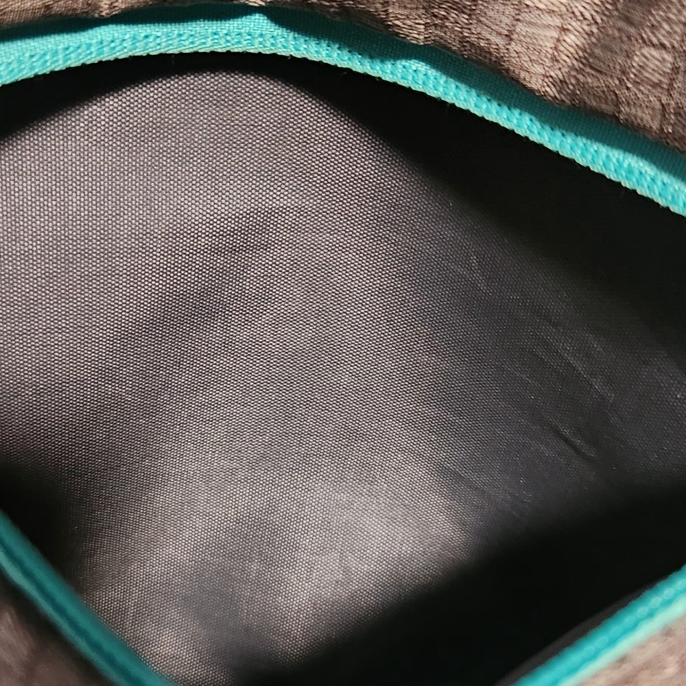 Volcano Backpack-Excellent Condition!!!